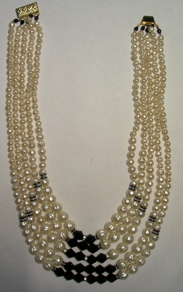 COLLAR FANTASIA C-1047
