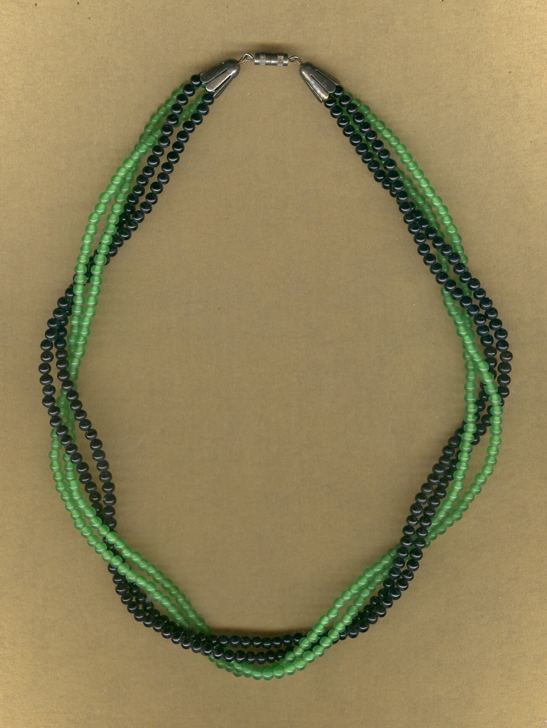 COLLAR FANTASÍA S22