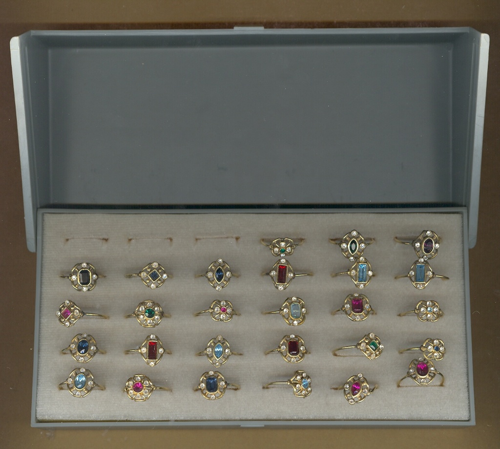 ANILLO A